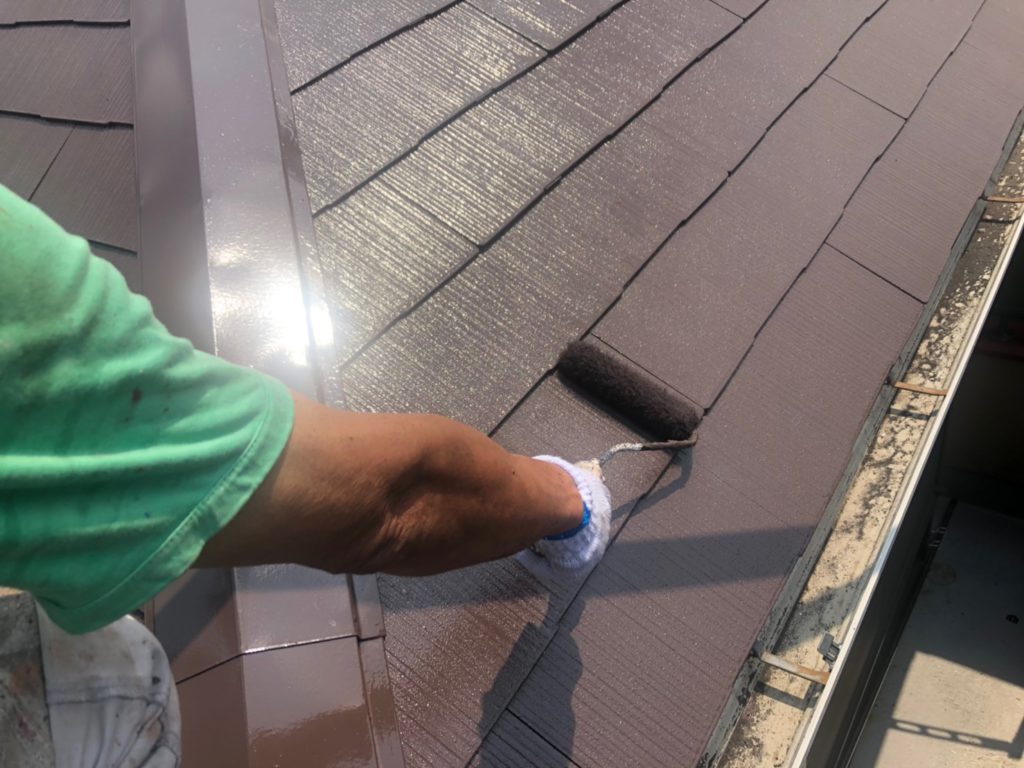 屋根　上塗り（２回目）