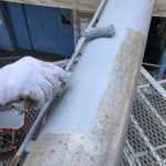 門柱塗装後、新規テントシートを張り替えて竣工となります。