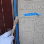 防水材塗布後、仕上げ材であるトップコートを塗布し、完了です。