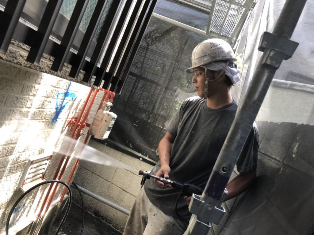 高圧洗浄の写真です。