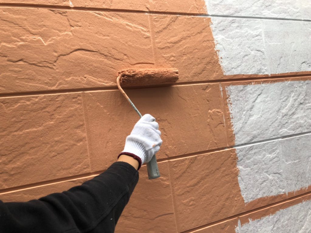 外壁塗装の施工写真です。