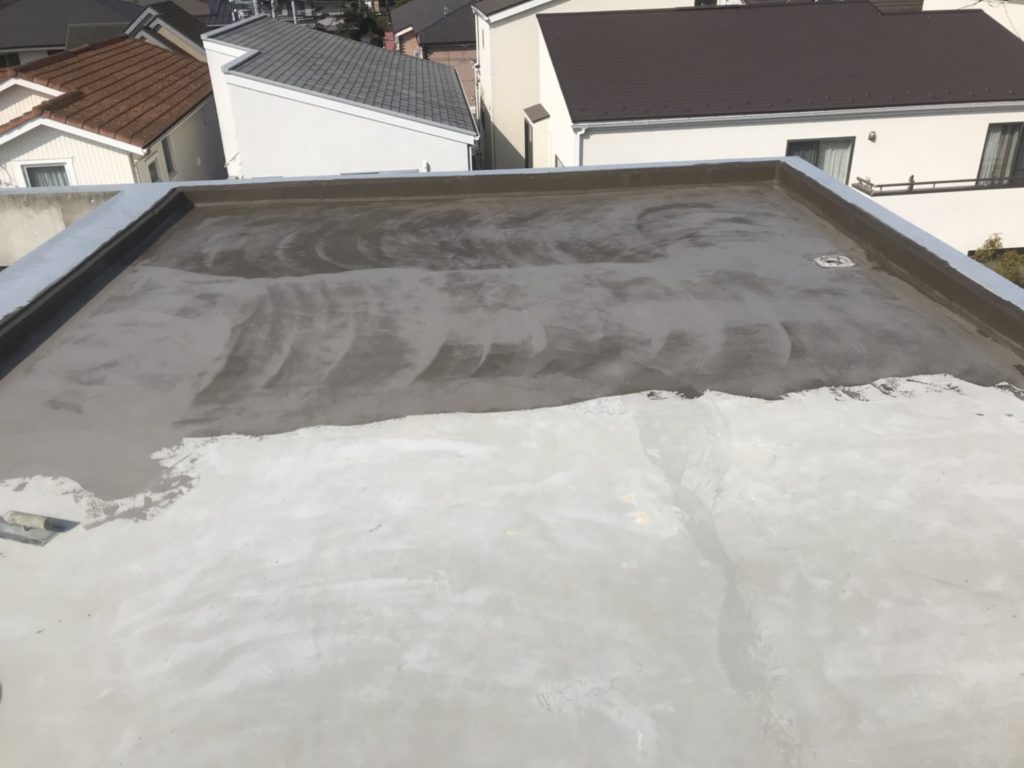 プライマー塗りです。