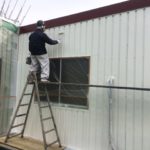 防滑材入りのトップコート塗り