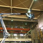 防滑材入りのトップコート塗り