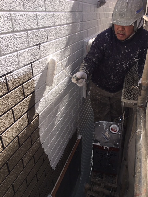 外壁の塗装です。