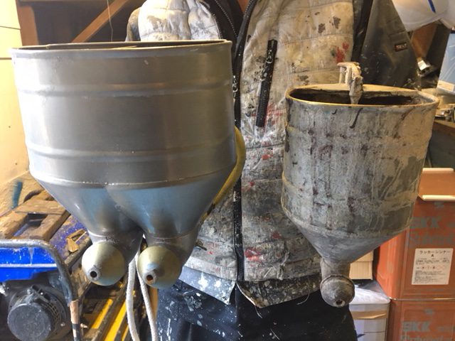 左が双頭ガン 左が通常のガンです。