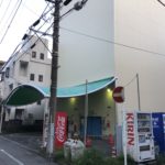 門柱塗装後、新規テントシートを張り替えて竣工となります。