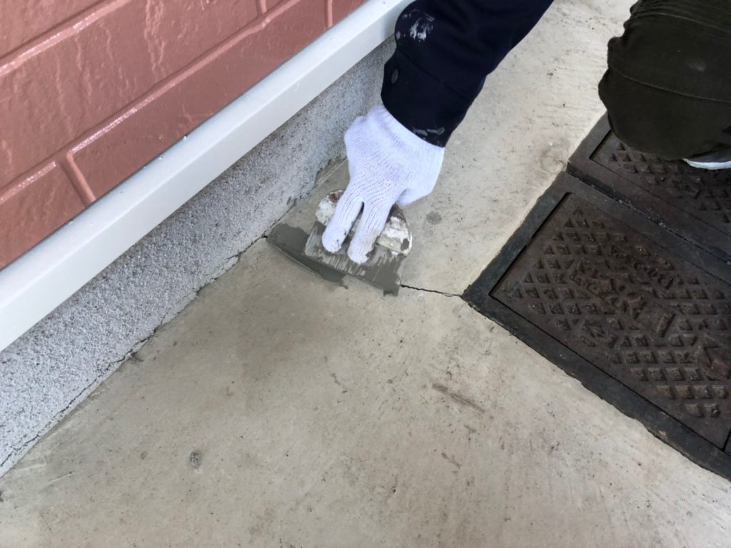 共用廊下土間部下地処理