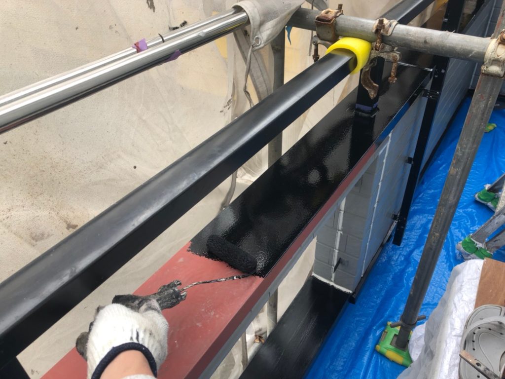 鉄部 上塗り 1回目