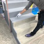 階段土間防水 踏み面滑り止めシール接着