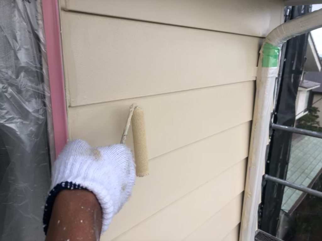 外壁部 上塗り2回目