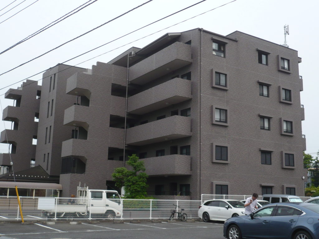 タイル面　高圧洗浄