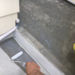 階段土間防水 踏み面滑り止めシール接着