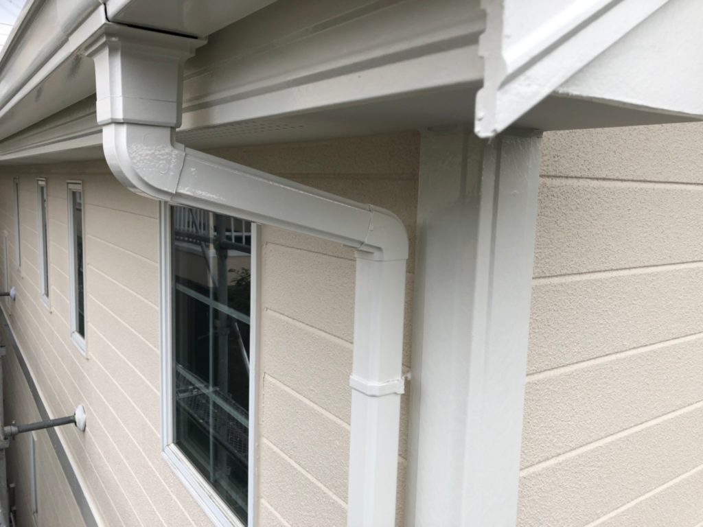 軒・竪樋・破風板　仕上がり