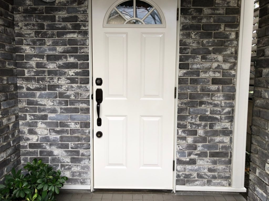 玄関扉　仕上がり