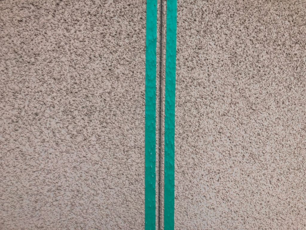 既存シーリング撤去