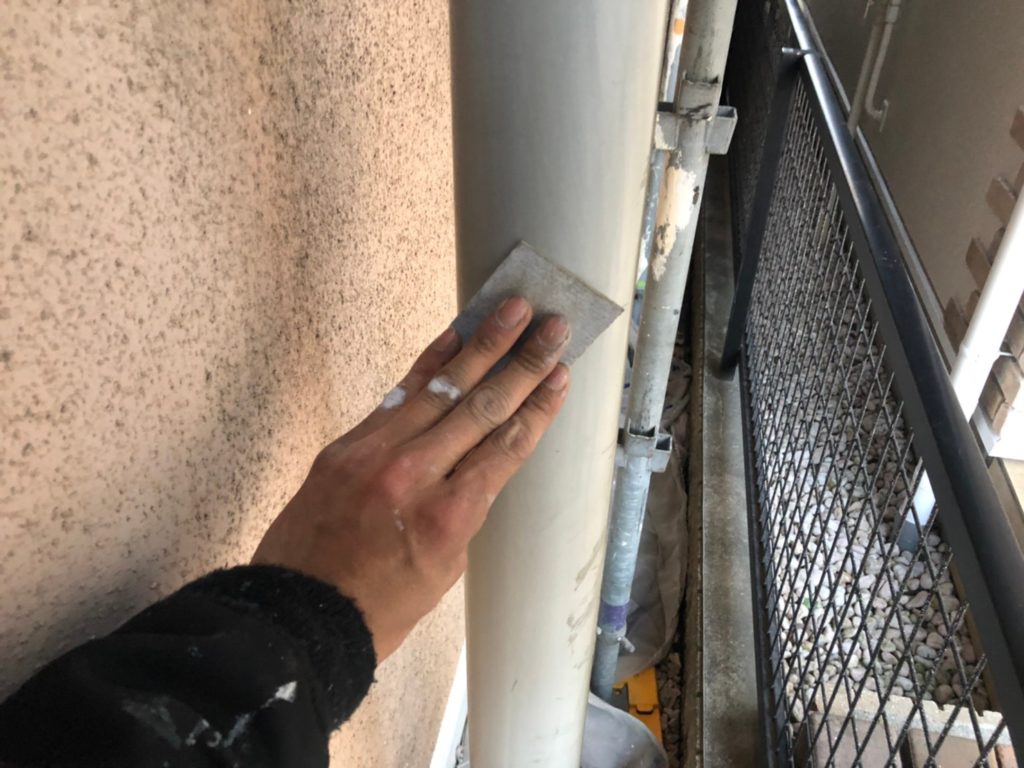 樋部塗装前素地調整