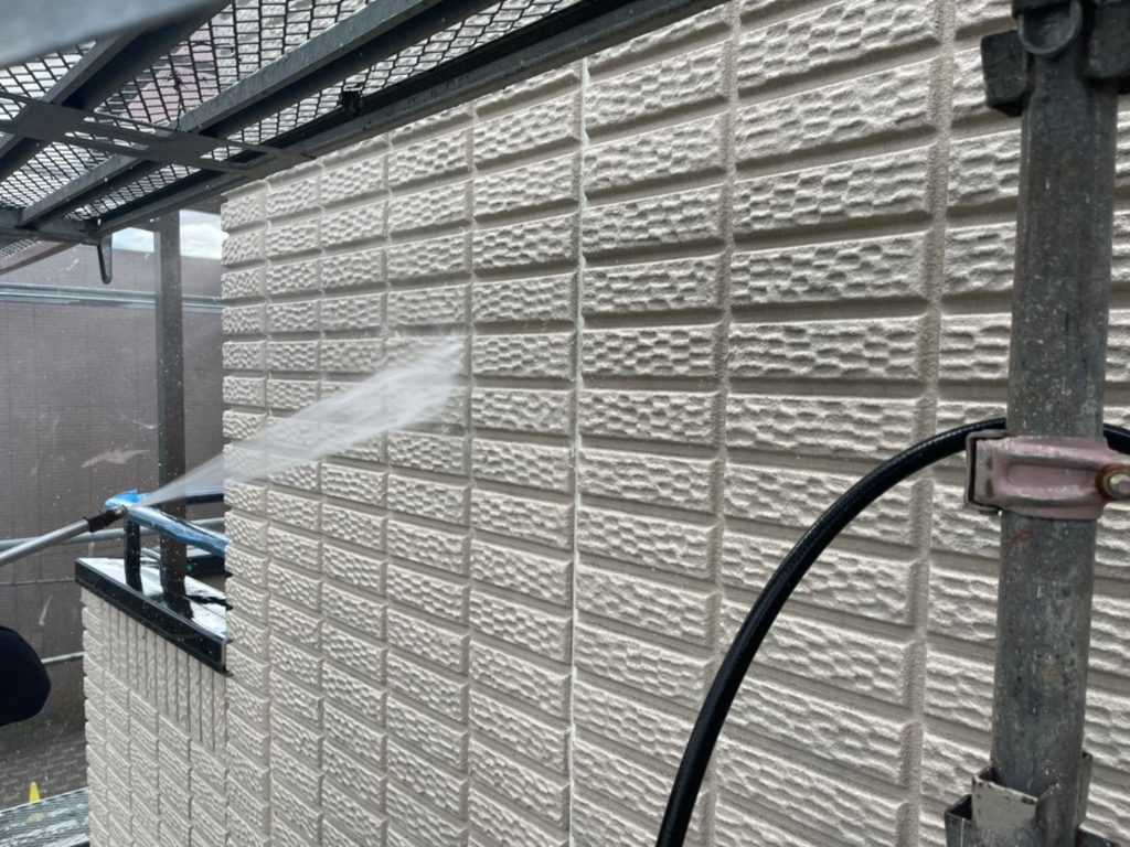 高圧洗浄　外壁