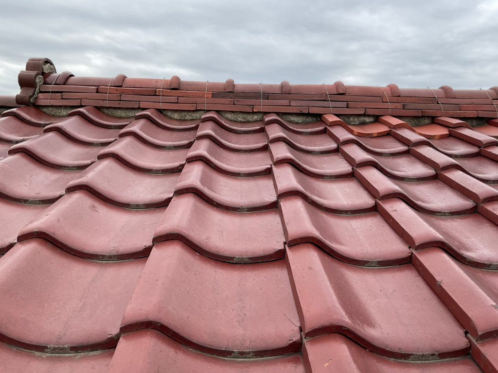 瓦の漆喰部分補修