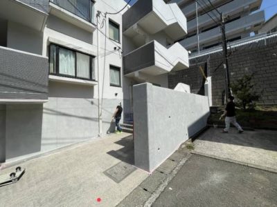 横浜市　集合住宅　基礎・擁壁へコンクリート保護工法